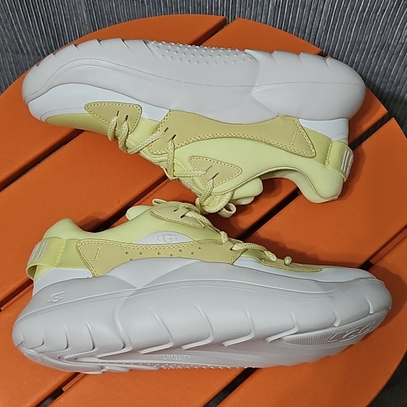 UGG Lemon Lime La Cloud Lace Fashion Platform Sneakers, Women US 10/ EUR 41 NWOB - Picture 7 of 12